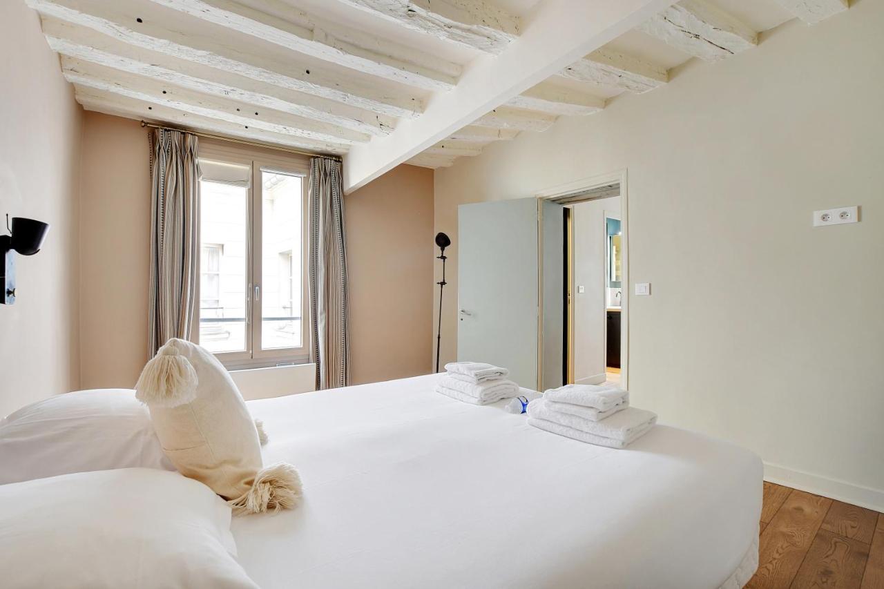Chic Apartment -1Br-4P- Haut Marais - Republique Париж Екстериор снимка