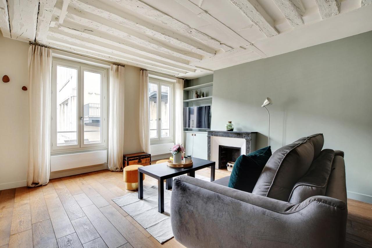 Chic Apartment -1Br-4P- Haut Marais - Republique Париж Екстериор снимка